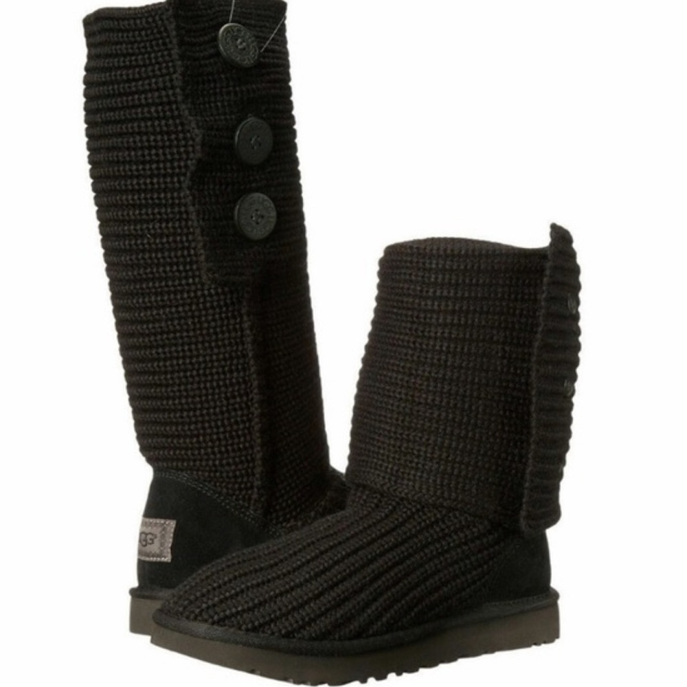 Black UGG size 6 women’s knitted with buttons - Picture 4 of 4